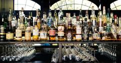 9 Things to Consider Before Buying a Bar in the US